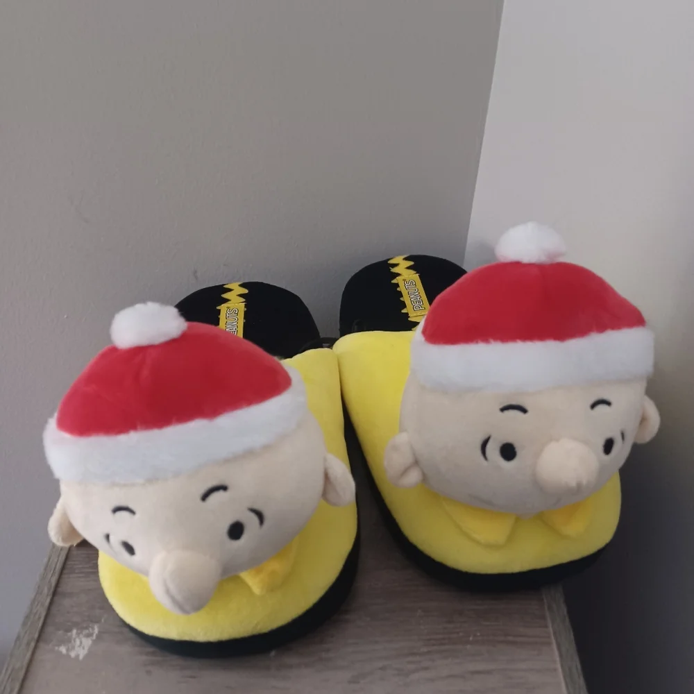 Peanuts 3D Character Family Christmas Slippers Men's Sz 11/12